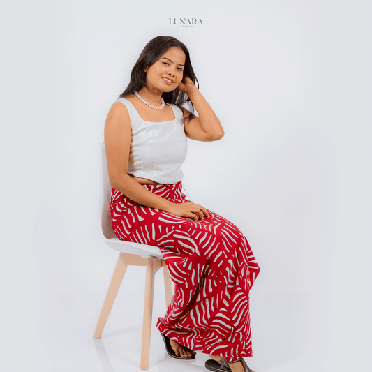 Lunara Luxe Linen Lungi - Red